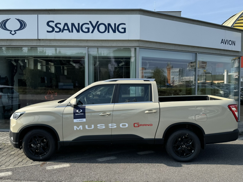 SsangYong MUSSO Grand